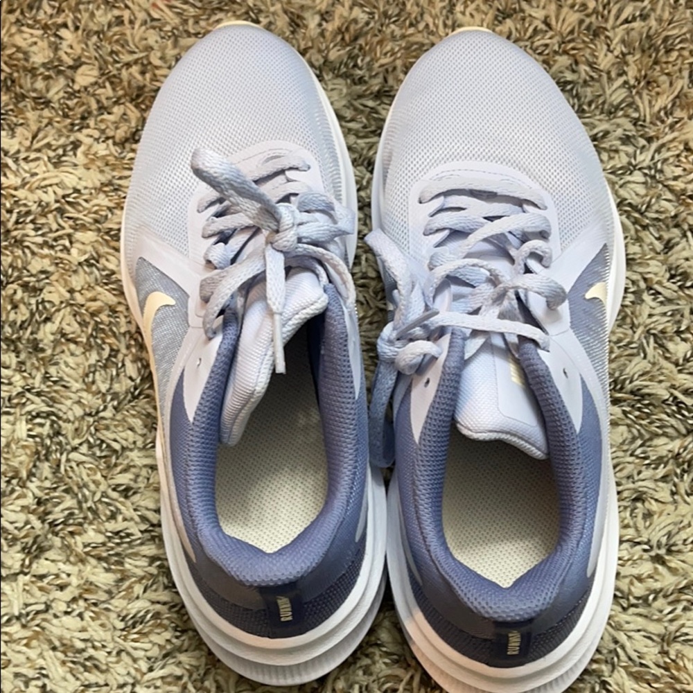 new nike shoes